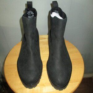 THURSDAY/EVERYDAY Matte Leather Booties